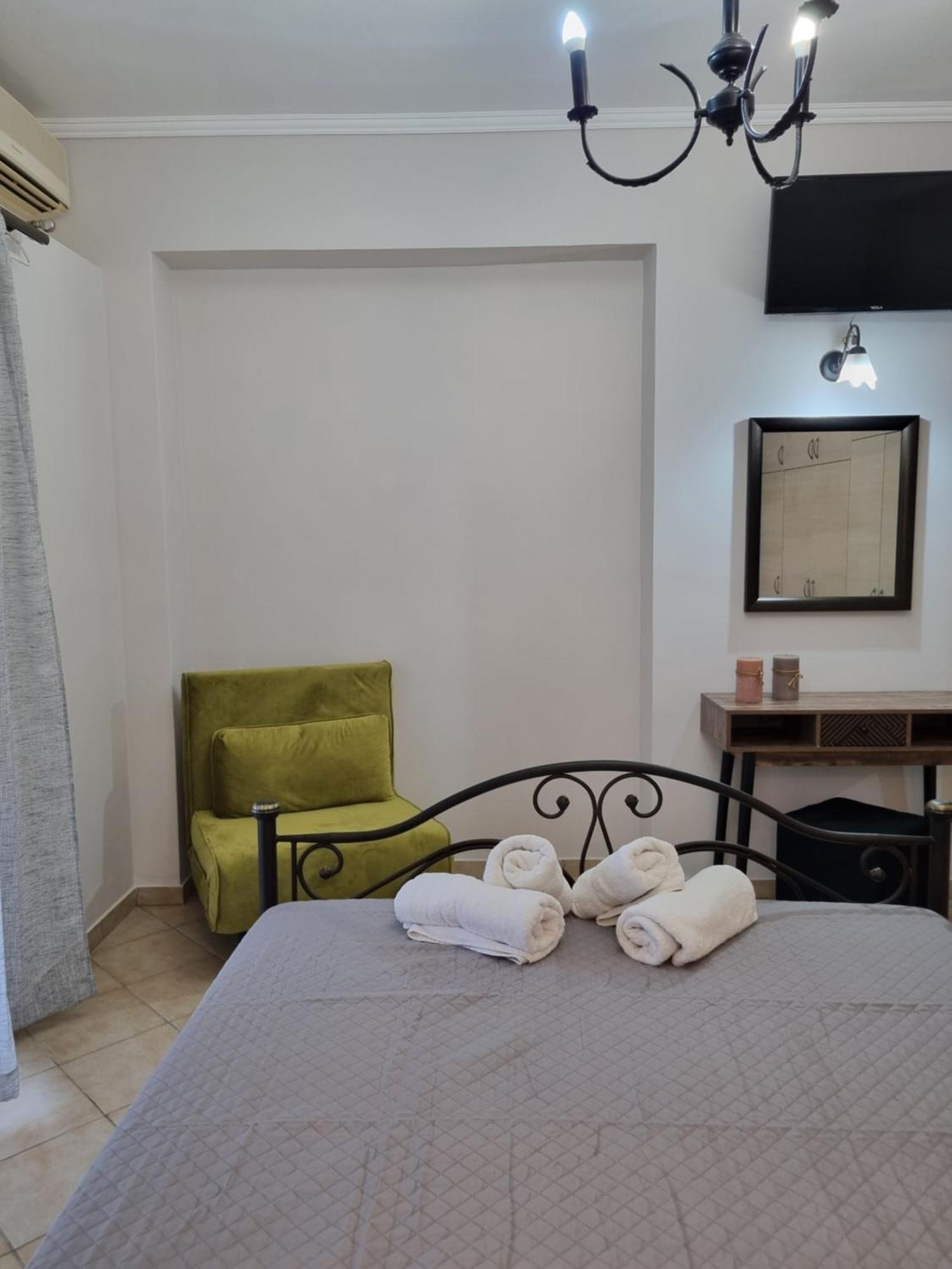 Marathon Studios & Apartments كيري الغرفة الصورة